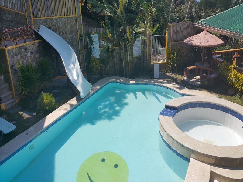 Palangan Bayview Beach Resort Puerto Galera Exterior foto